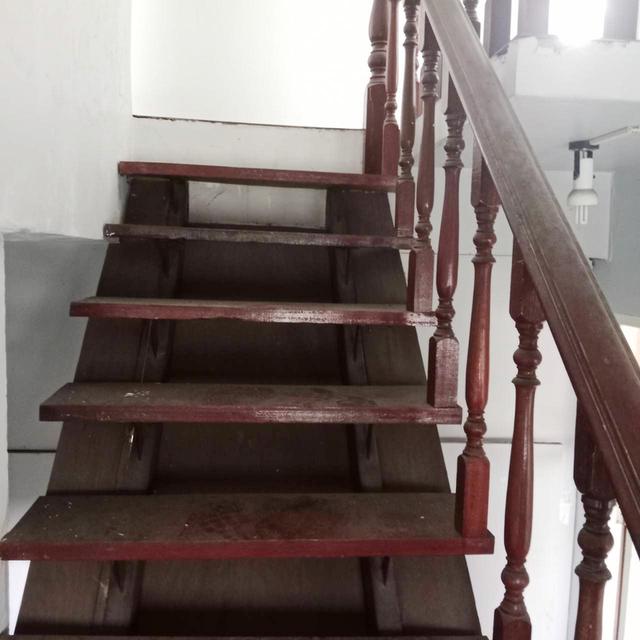 ขายทาวเฮ้าส์ 2 ชั้น ลาดพร้าว44 ห้วยขวาง กทม. ปากซอยเป็นสถานีรถไฟฟ้า สถานีภาวนา  6