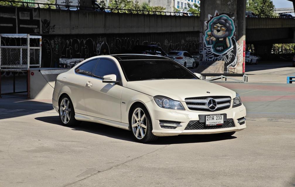 Mercedes Benz C180 CGI Coupe AMG W204 ปี 2012  2