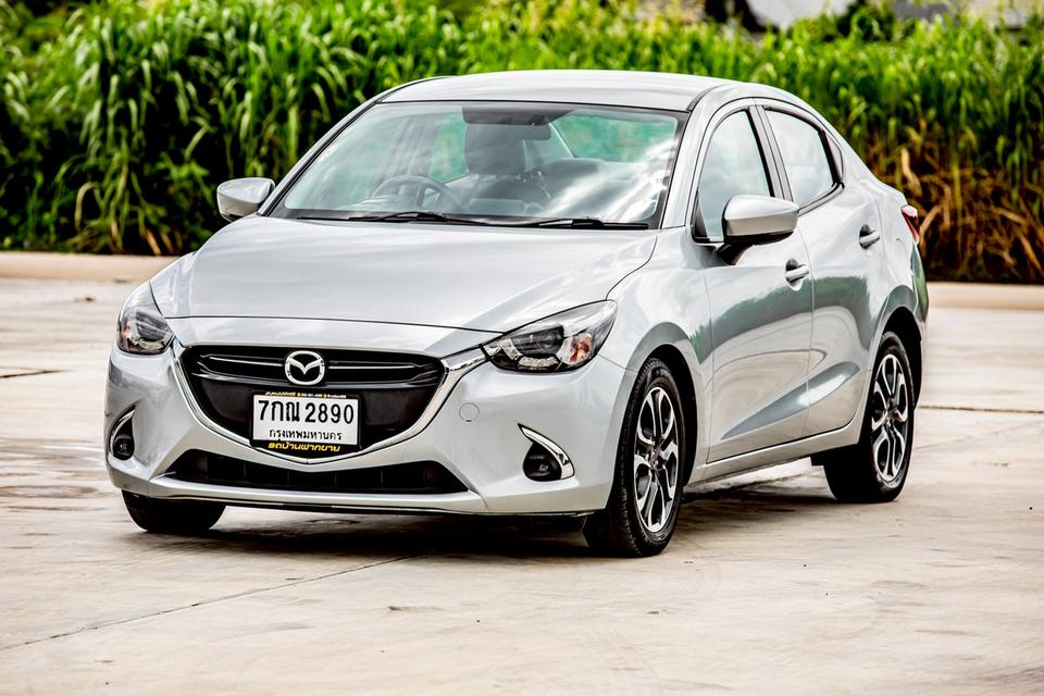 Mazda2 1.5 XD Highplus Led Sedan ดีเซล รุ่นท๊อป ปี 2018 มือเดียวป้ายแดง