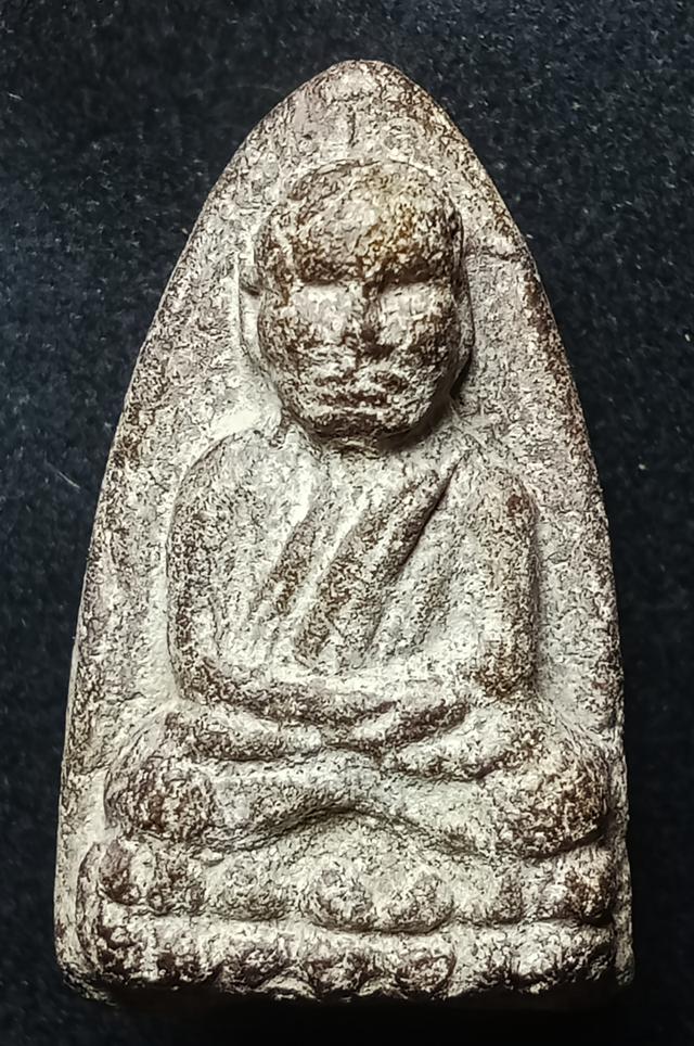 หลวงปู่ทวดวัดช้างให้ 1
