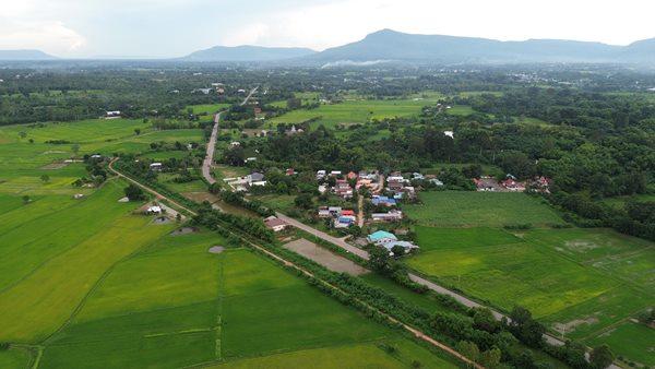 Land for sale Chaiyaphum ขายที่ดินชัยภูมิ มี 2 แปลง สามารถถมดิน ทำบ้าน ทำธุรกิจค้าขายได้ โทร 061-1195112 4