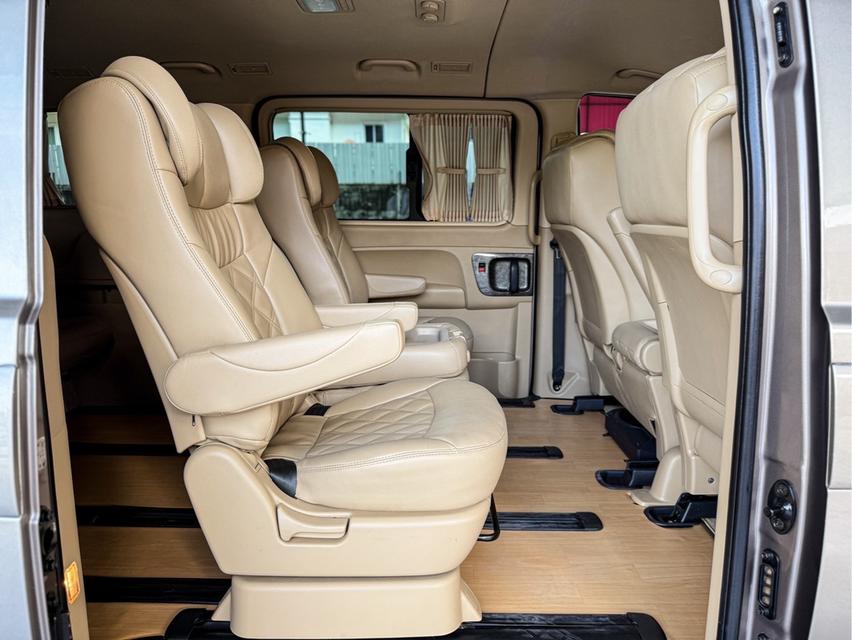 รหัสรถ WRT9921 2014 HYUNDAI GRAND STAREX, 2.5 VIP รูปที่ 10