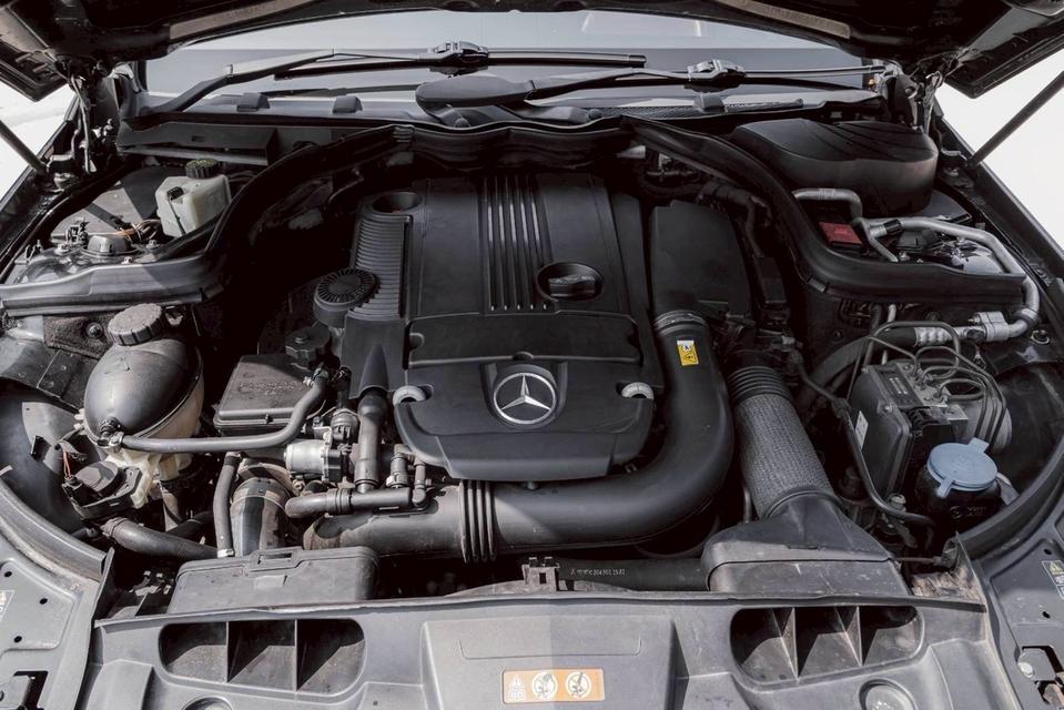 รหัสรถ 67GG8595 Mercedes Benz E250 CGI Cabriolet (รหัสตัวถัง W207) ปี 2010 รูปที่ 5