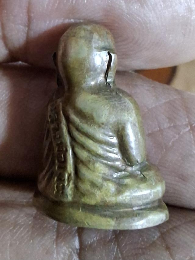 พระเครื่อง หลวงพ่อเงิน ปี2515 รูปที่ 5