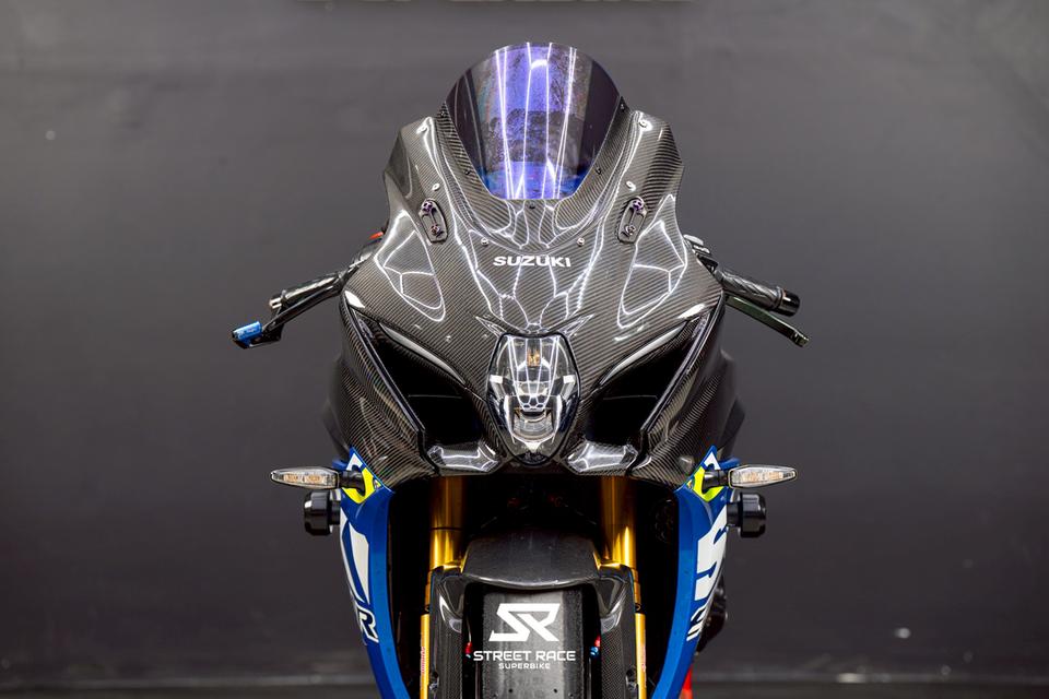 🔥2018 Suzuki gsx-r1000r l8 รถมือเดียว ออกรถฟรีดาวน์ คาร์บอนแน่นๆ ท่อ yoshimura r11! รูปย่อยที่ 4