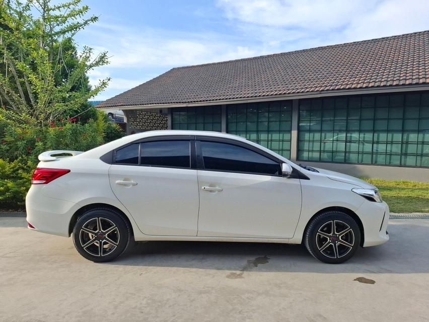 TOYOTA VIOS 1.5 J ปี 2018 รหัส KN2757 12