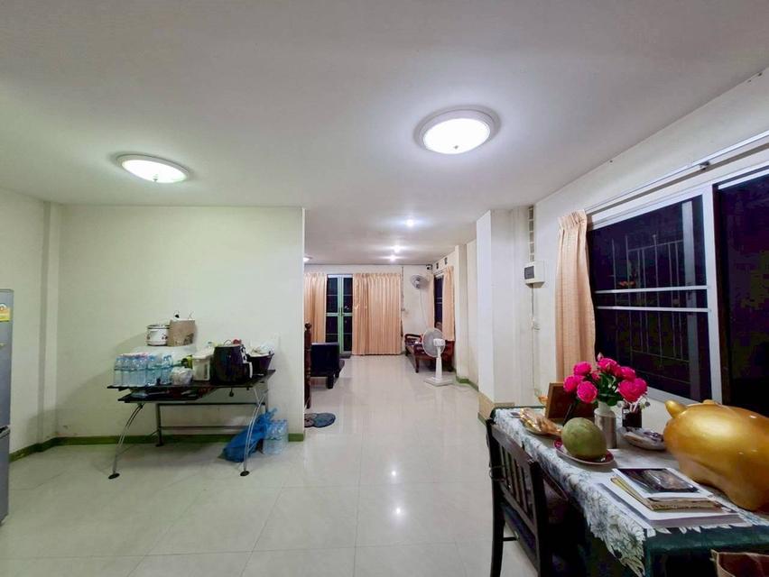 ขายบ้าน 2 ชั้น หมู่บ้านสวนฟีนิกซ์ ซอยไอยรา 28 คลองสอง 5