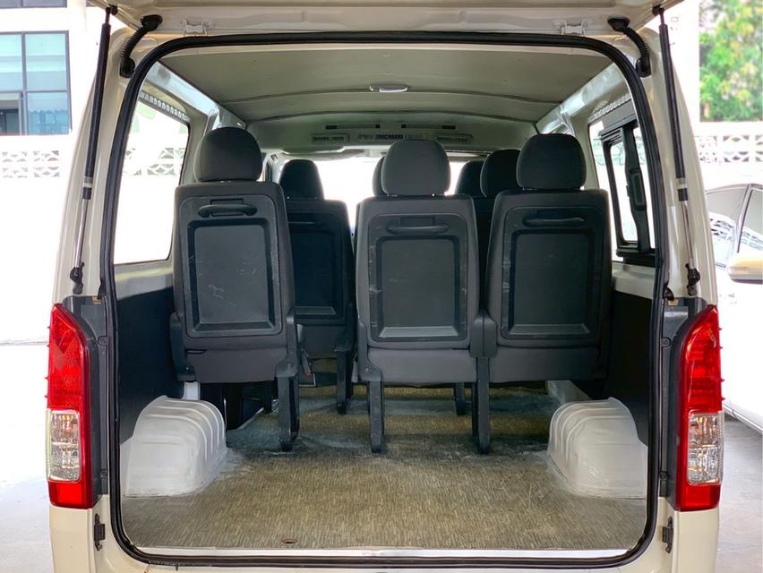 รหัสรถ PJP5948 2014 TOYOTA HIACE 3.0 GL M/T 18