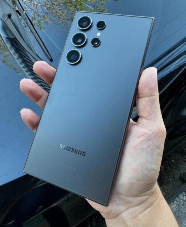 Samsung Galaxy S23 Ultra 512 titanium black 2