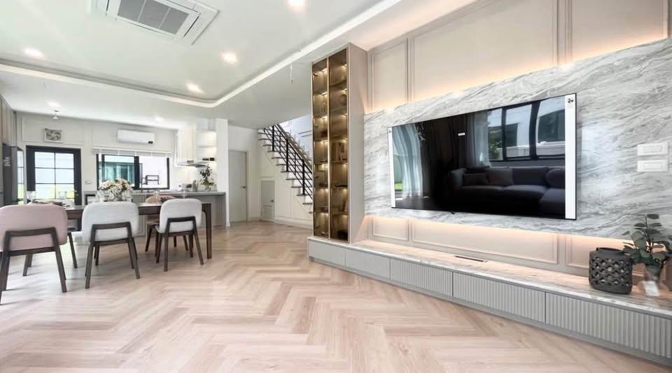 ให้เช่าบ้านเดี่ยว 2 ชั้น ใกล้เมกะบางนา ในโครงการเซ็นโทร บางนา มาดูซักครั้งจะหลงรัก 13