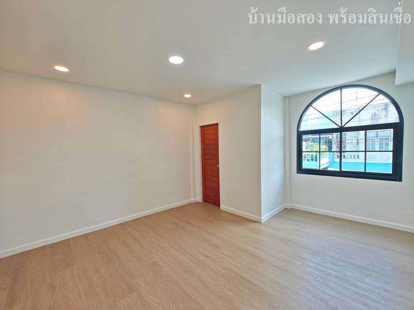 หมู่บ้านรุ่งเรืองเฮ้าส์ พหลโยธิน 54 14