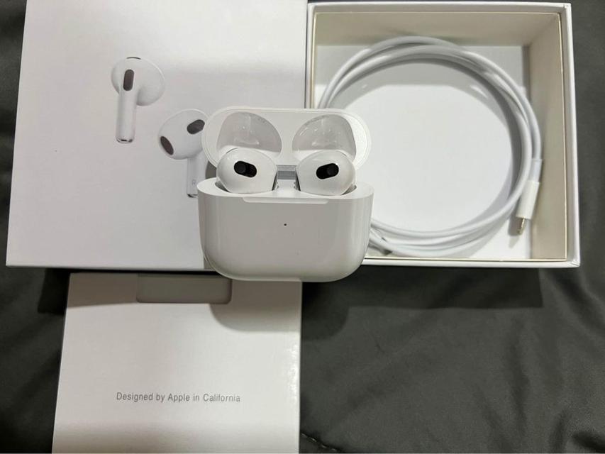 AirPods Gen3 อุปกรณ์ครบกล่องครับ 2