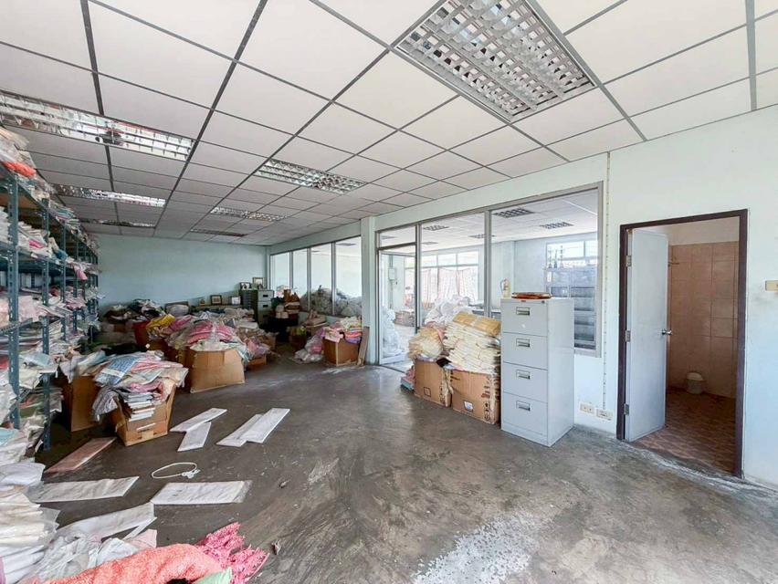 ขาย โรงงาน กระทุ่มแบน ซ.วปอ 11 พิเศษ กระทุ่มแบน สมุทรสาคร 7-2-37.9 ตรว เหมาะทำ โรงงาน 6