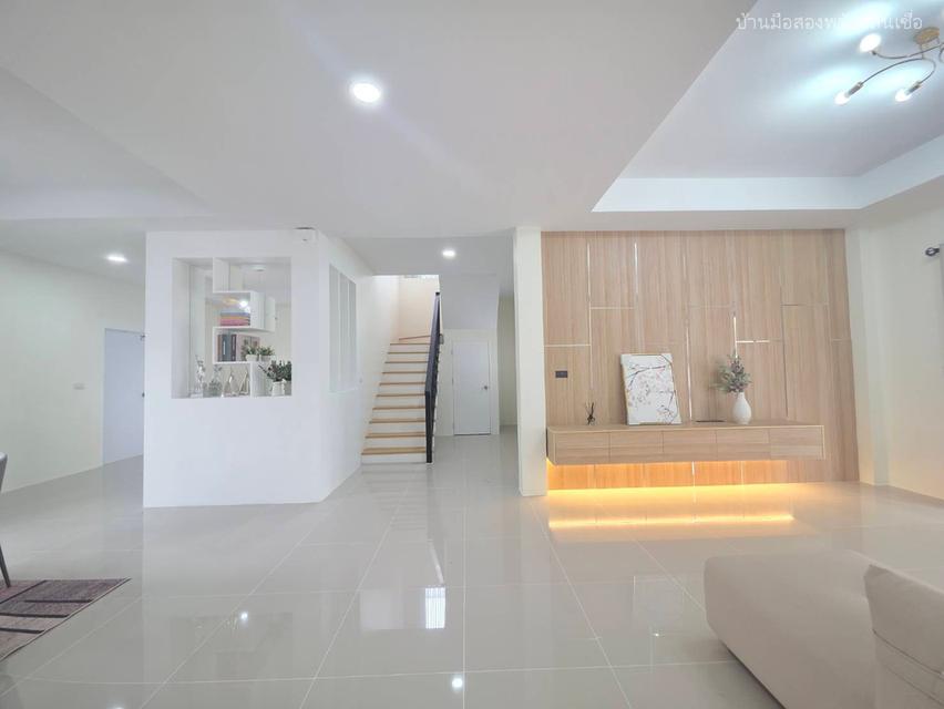 หมู่บ้าน ลลิล แลนซีโอ วงแหวน-รามอินทรา 5