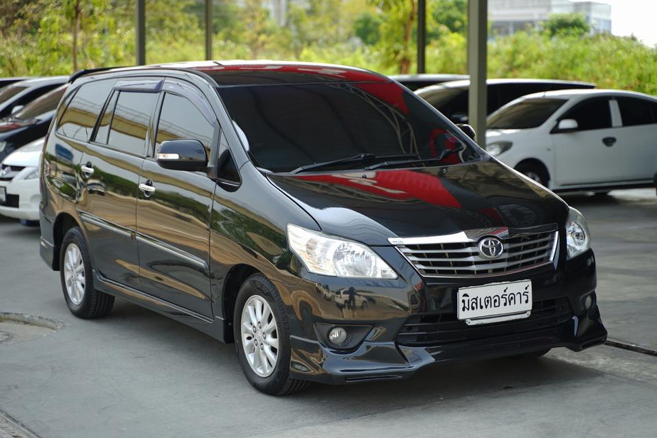 2012 TOYOTA INNOVA 2.0V 4