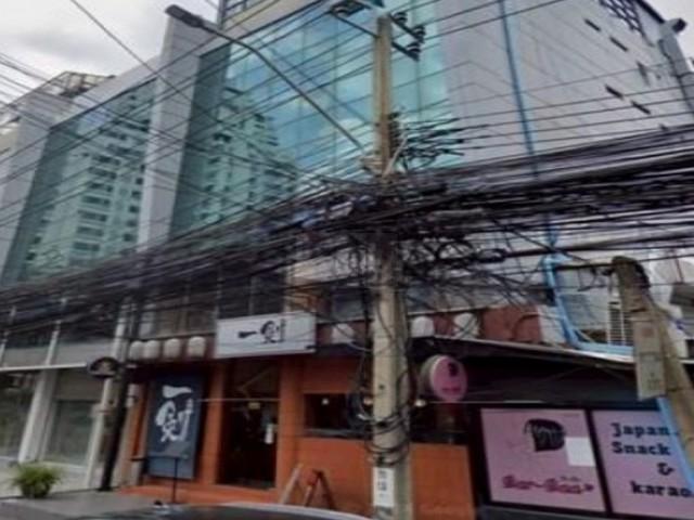 ให้เช่าพื้นที่ ประมาณ 200 ตร.ม. พร้อมลิฟท์ ทองหล่อ ซอย 9 (อัครภัทร) ตรงข้ามตลาดอาหารญี่ปุ่น 1