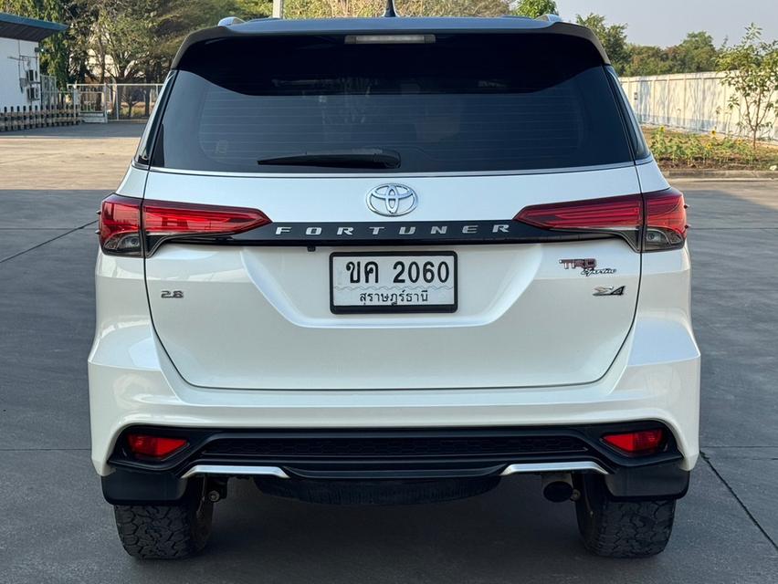 ขาย Toyota Fortuner 2.8TRD 4wd ปี20 6