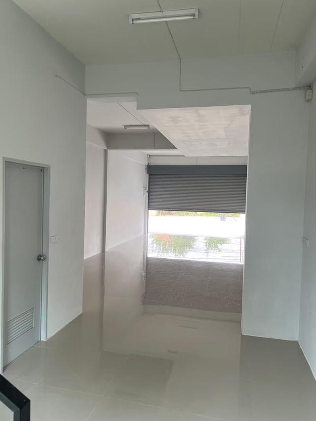 ทาวน์โฮม/อาคารพาณิชย์สวยนครสวรรค์สร้างใหม่ ติดถนนหลัก เข้าอยู่ได้ทันที 4