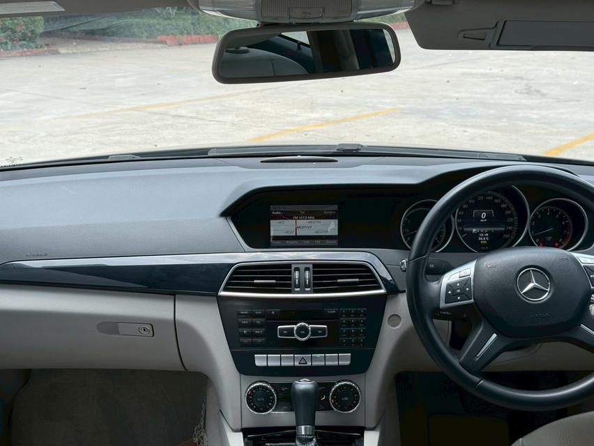 Benz C200 CGI Avantgarde ปี2013 จด 2014 7