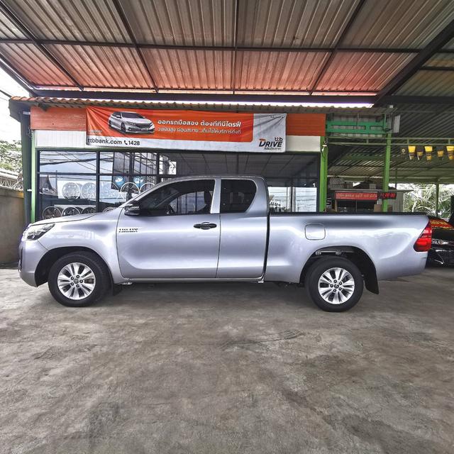 รถปีใหม่ สภาพป้ายแดง ราคามือสอง ถูกที่สุด รูปที่ 6