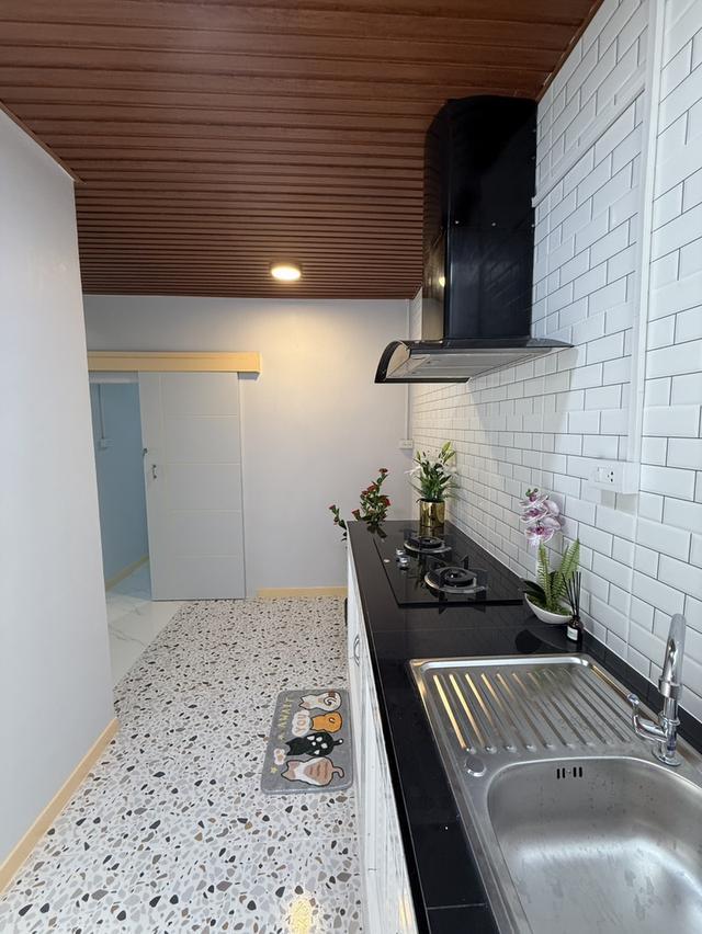 นันทวัน 10 เลียบวารี 18