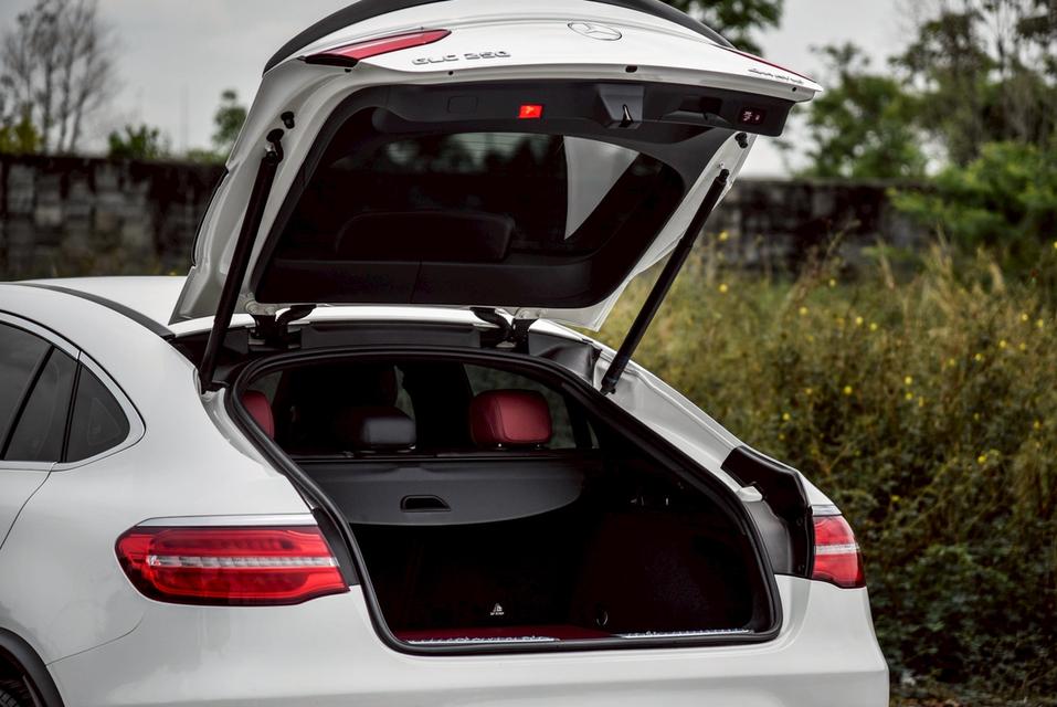 รหัสรถ CBL6117 Mercedes-Benz GLC250 4Matic Coupe 2.0 AMG AT 2019