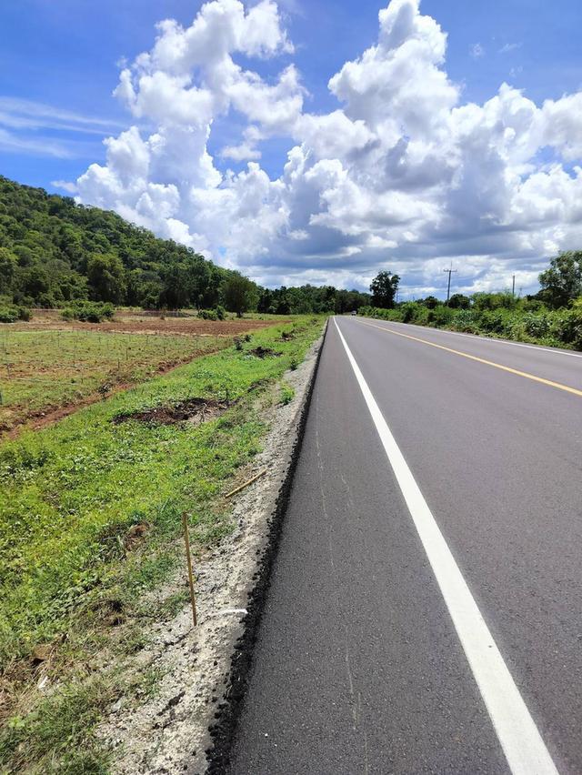 ที่ดินติดลาดยางหลัก กาญจนบุรี 2