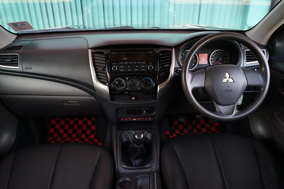   2016 MITSUBISHI TRITON MEGA 2.4 GLX  ( 9387 ) 4