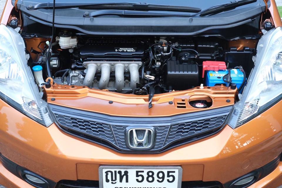 ขาย HONDA NEW JAZZ 1.5 SV. (TOP) AT 2011  ผู้หญิงใช้ 7