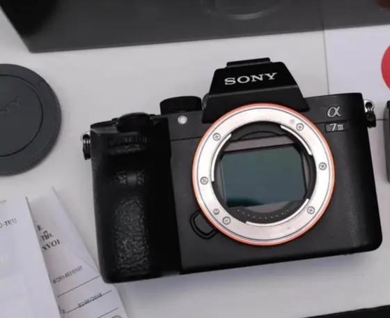 กล้องคอมแพค Sony cx7 2