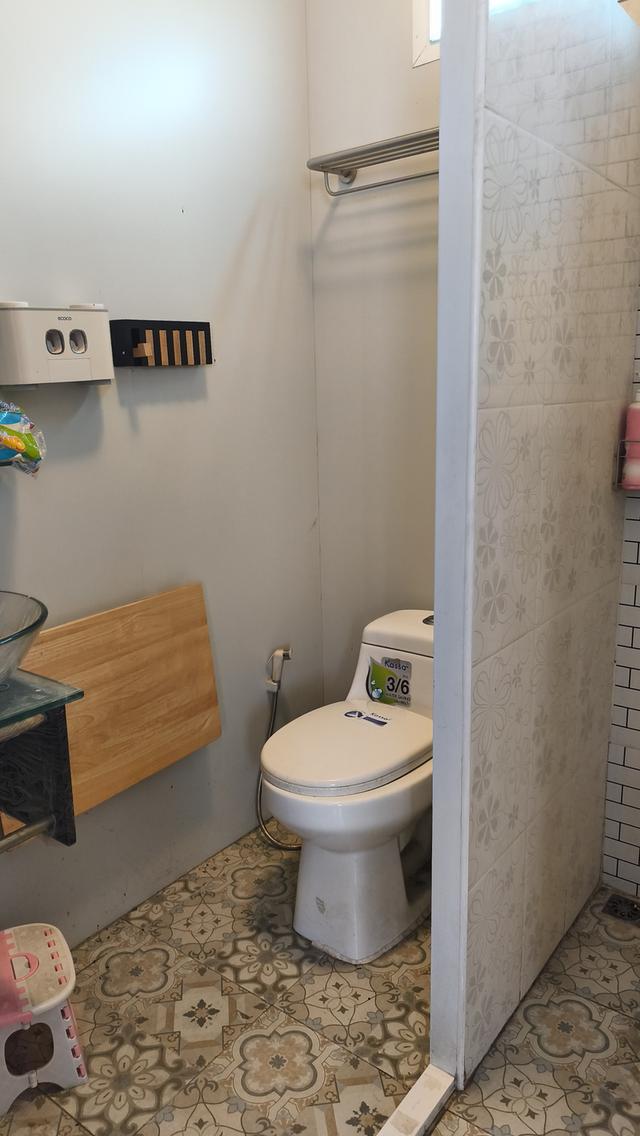 ด่วน....ถูก และ ดี รามอินทรา34 -ติดทางด่วน ขายที่ดิน42 ตรว แถมบ้าน !!!2 ชั้น 3น. 3 น 3 แอร์ 3จอดรถ /2.99 ลบ. 5