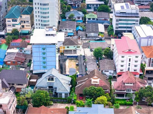 ขายที่ดิน 96 ตรว. ซอยทองหล่อ 25 สุขุมวิท 55 เข้าซอยไม่ลึก เหมาะสร้างบ้าน สำนักงาน