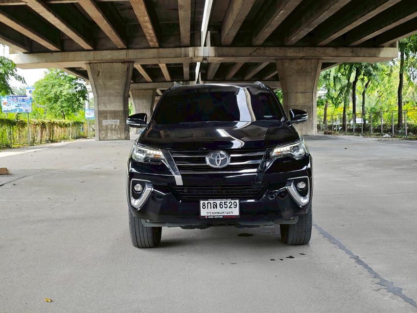 ขายรถ Toyota Fortuner 2.4G ปี 2019 สีดำ เกียร์ออโต้ 2