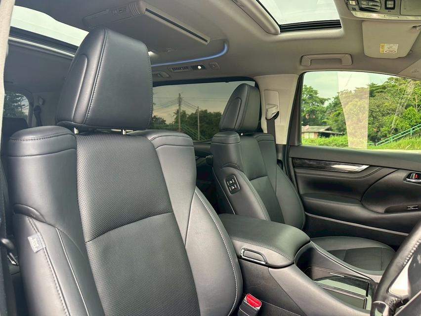 Toyota Alphard 2.5 SC Package MNC 2020 จด 2021 14