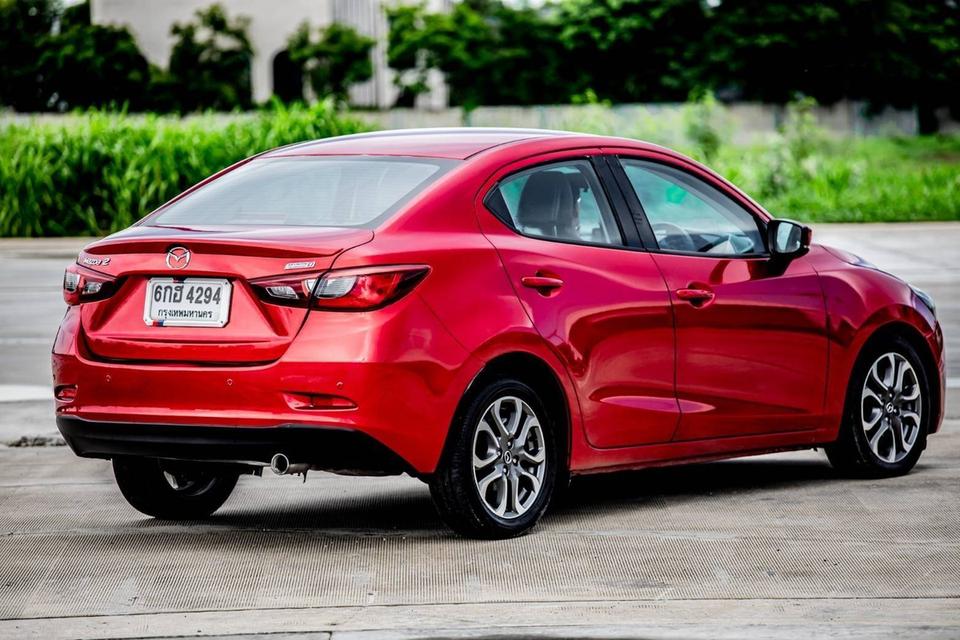 Mazda2 1.5 XD Highplus Led Sedan ปี 2018 เครื่องยนต์ดีเซล MNC รุ่น Top สีแดง 6