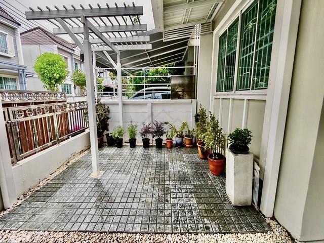 ให้เช่าทาวน์โฮม 2 ชั้น 140 ตร.ม. โครงการเดอะวิลเลจ บางนา กม. 10 ใกล้เมกะบางนา 5