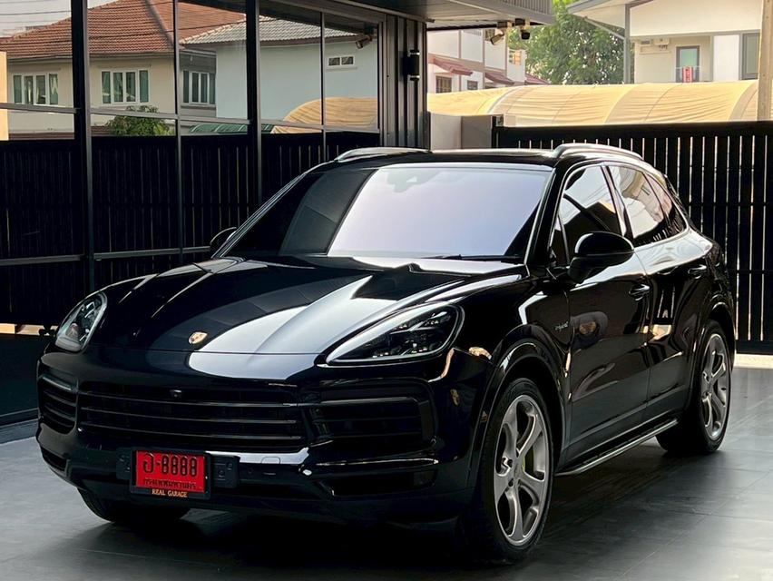 Porsche Cayenne 3.0 ปี2019 วิ่ง 50000 KM.
