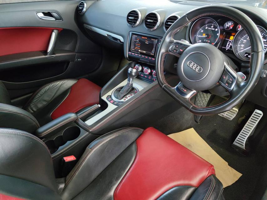 2012 AUDI TTS 2.0 COUPE TFSI QUATTRO สีขาว เกียร์ออโต้ Audi TTs 2.0  3