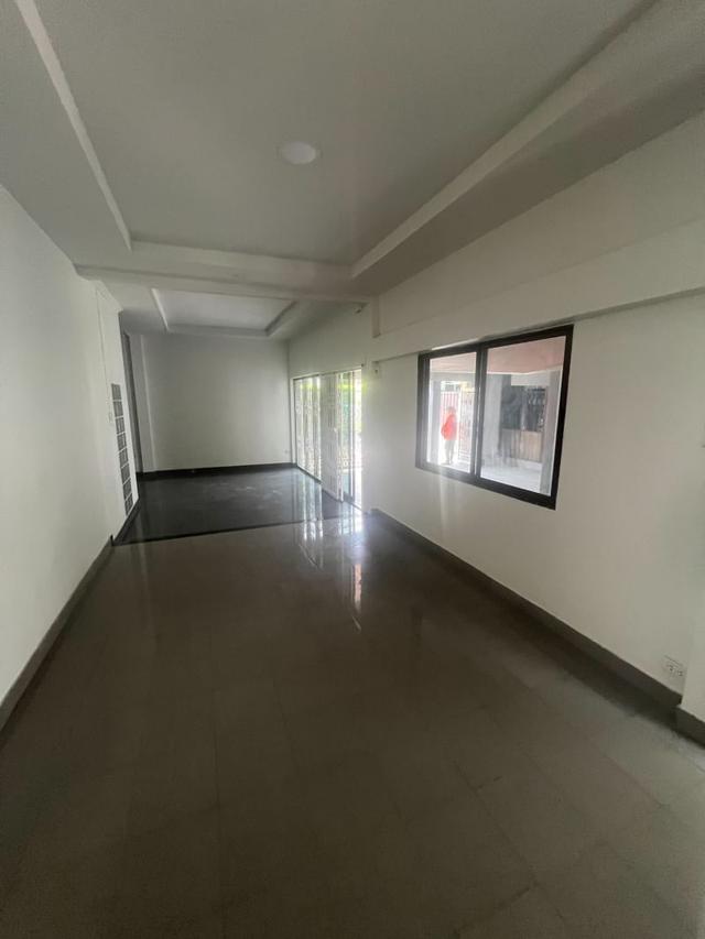 ขาย :บ้านเดี่ยว 1 ชั้น,เนื้อที่ 48 ตรว. หมู่บ้านศรีศุภโชค ถนนรามอินทรา 68 แยก 1  16