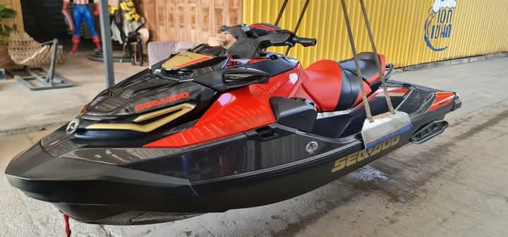 2019 Seadoo Rxt300 1