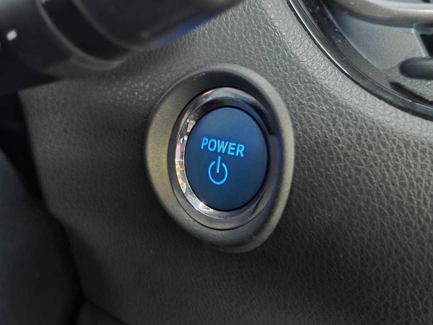 (แจ้งรหัสรถ WMT6295) Toyota C-HR 1.8 Hybrid Premium Safety ปี 2021 รูปที่ 10