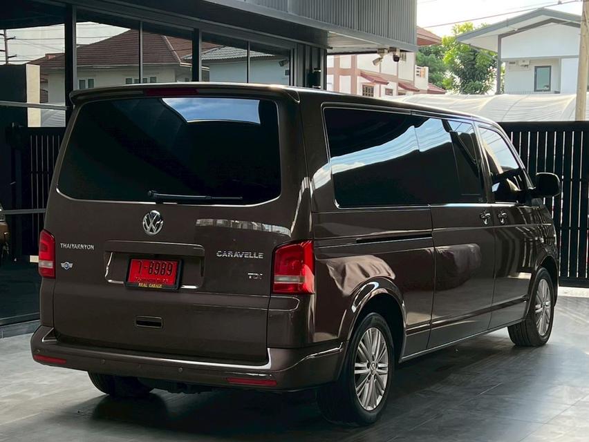 Volkswagen CARAVELLE 2.0 TDi Van 4