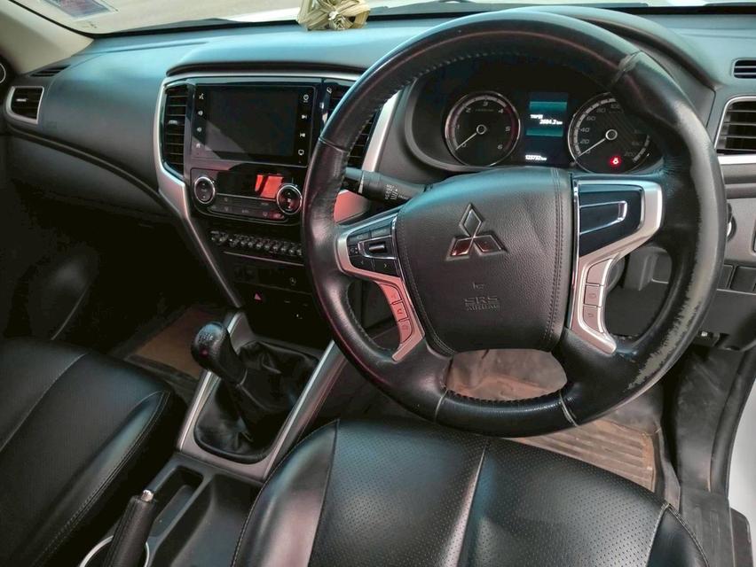 ขายรถยนต์มือสอง 11