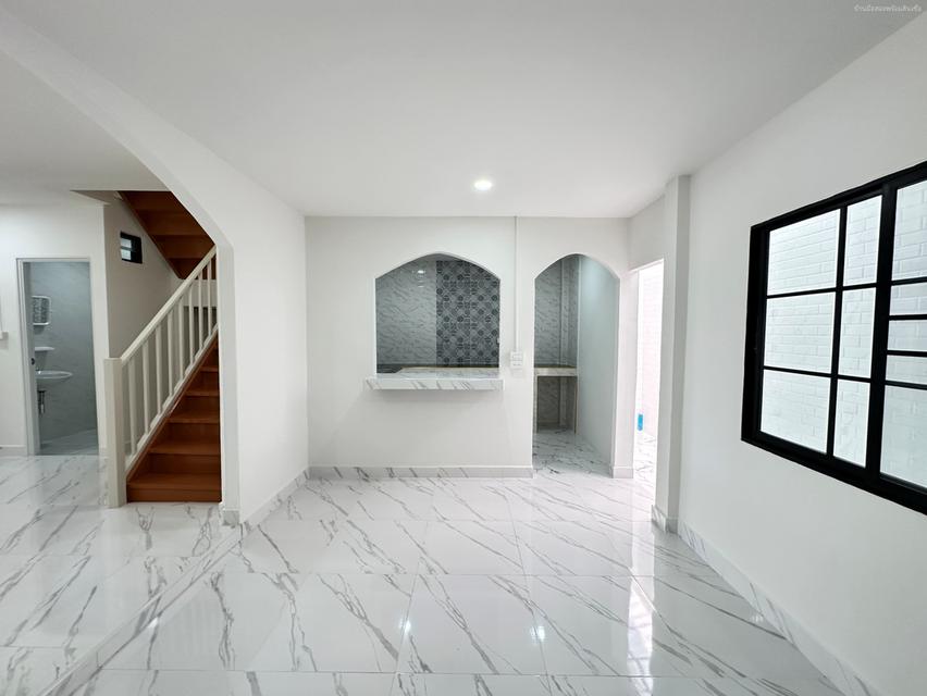 ซื่อตรง 28 นวมินทร์ 143 7