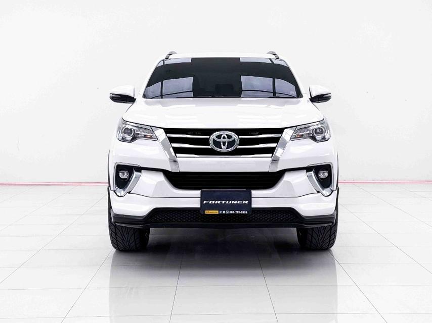 TOYOTA FORTUNER 2.4 V โฉมปี (15-ปัจจุบัน) 2020 รูปย่อยที่ 2
