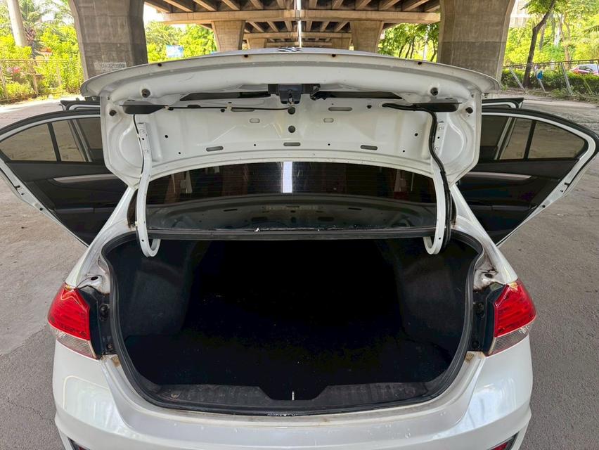Suzuki CIAZ 1.25 GLX AT ปี 2016 18