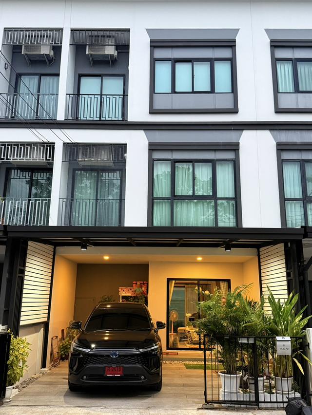 ขายบ้าน ลุมพินี ทาวน์เพลส สุขุมวิท – ศรีนครินทร์ 6