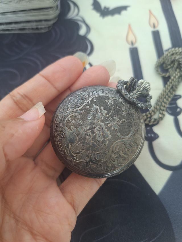 นาฬิกาแขวนข้อมือ