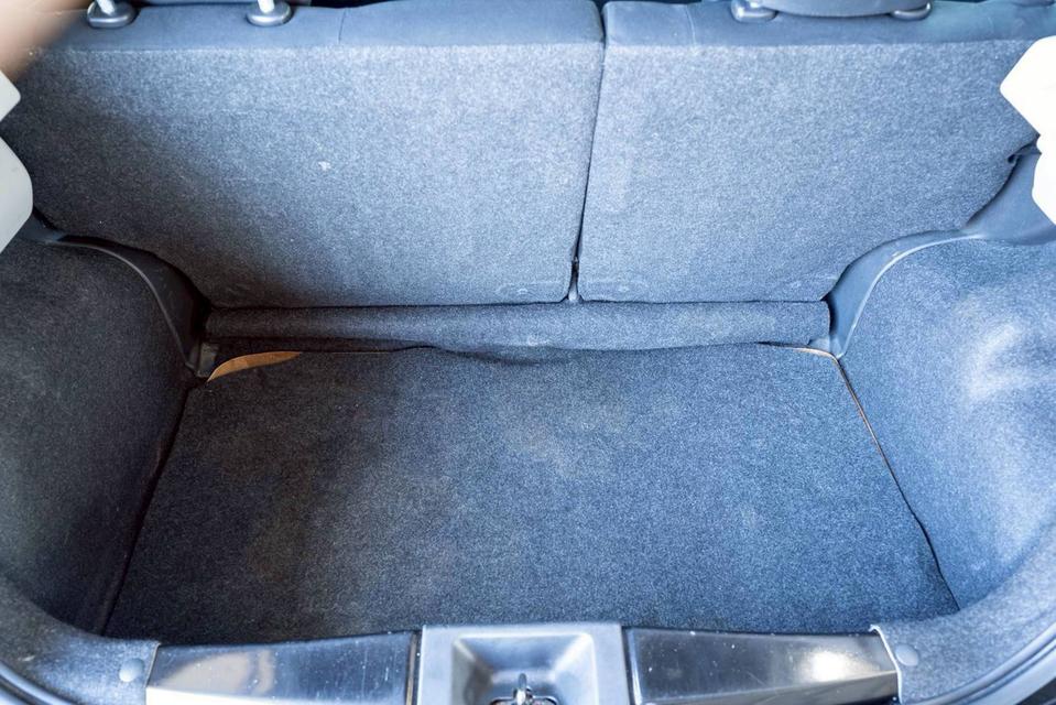 NISSAN MARCH 1.2 E เกียร์ MT ปี 2018 สีดำ โฉม ปี10-ปัจจุบัน รูปที่ 15