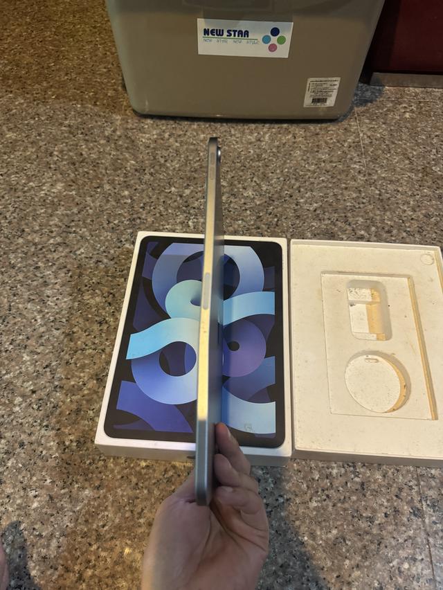 ขายiPadAir4สีใหม่หายากSky Blue64กิ๊กสูนTrueมีกล่องอีมี่ตรงไร้รอยตกบุบใช้งานดีทุกๆฟังชั่นถูกๆ 6